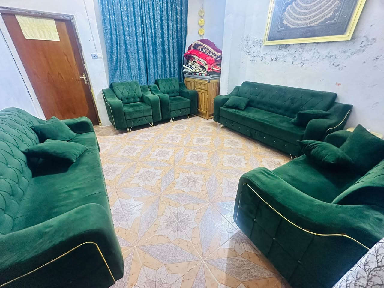 طخم تركي نضيف فول في مزاد بيروت ونرواس جميع الاث للاستفسار ***********
