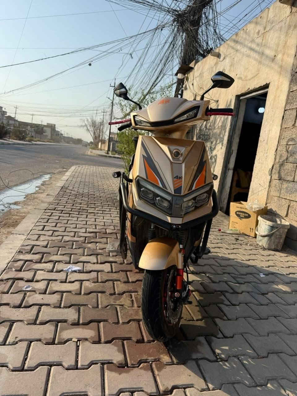 #دراجه شحن للبيع
بطاريات يقرن 12
كهربائيات كامله وضع شركه
نضافه 80% 
نضام ترجيع للخلف
بصمات تشغيل  NFC
دراجه خير م̷ـــِْن •اللّـہ̣̥
رايدها مراوس بماطور بانزين ايراني رص مومشكله حسب القناعه
مكاني الخالديه ابوفليس
تواصل /***********
#سعر البيع 700 وبيها مجال

