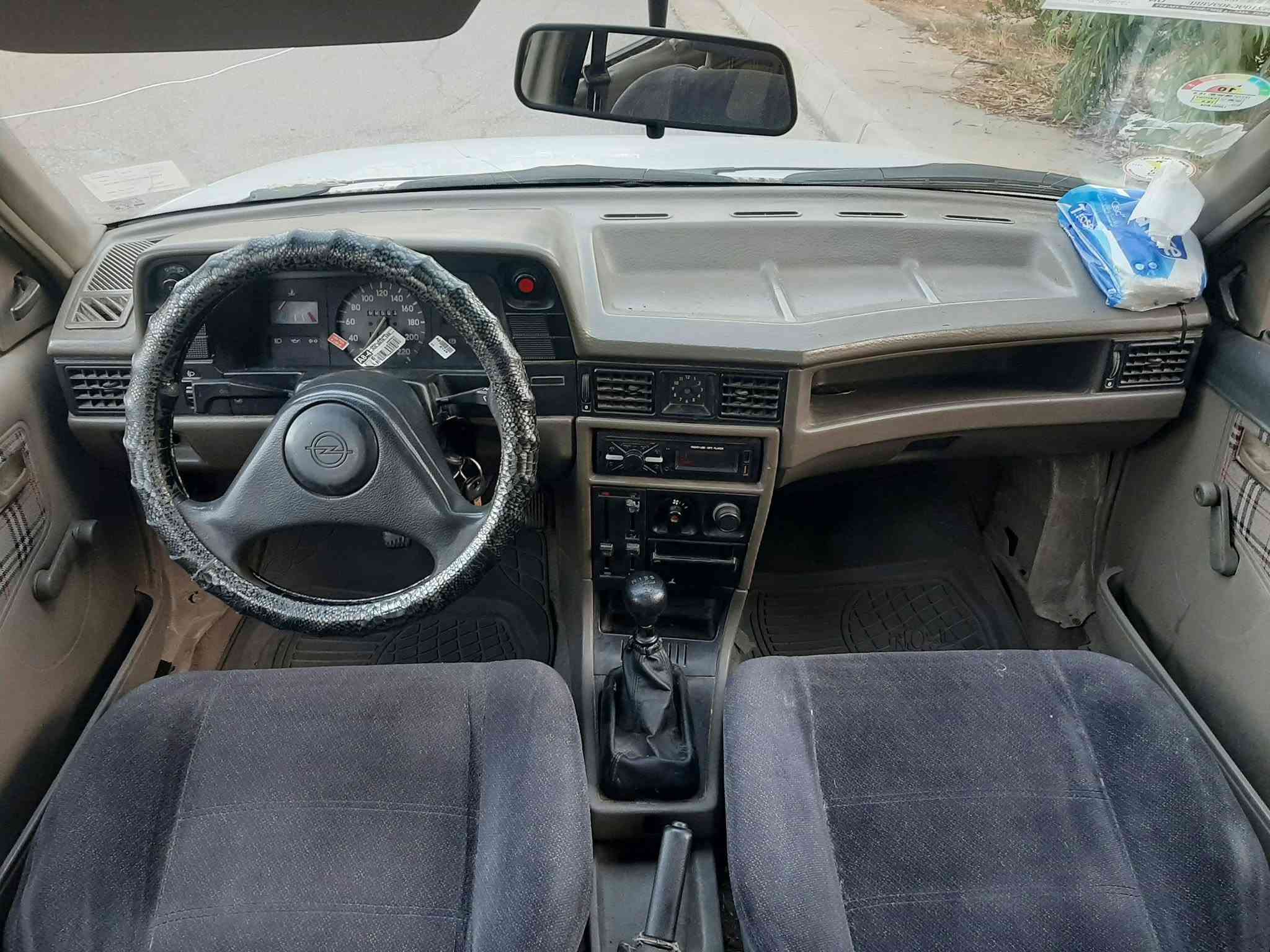 كاديت • ١٩٩١ • محرك ١٦