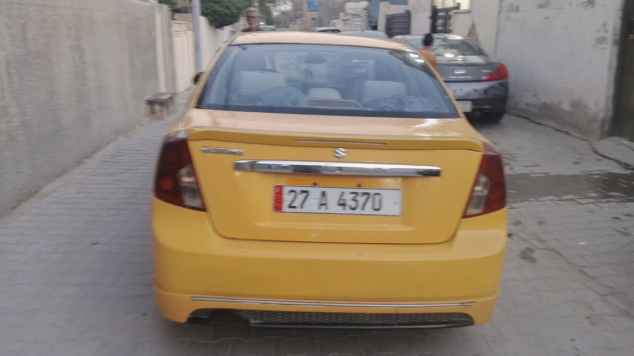 السلام عليكم سازوكي فورنزا 2008 رقم انكليزي باسمي وارد امريكي الحادث بنيد وجاماغ ايسر السعر 35 وبيها مجال بسيط للاستفسار *********** بغداد الدوره
