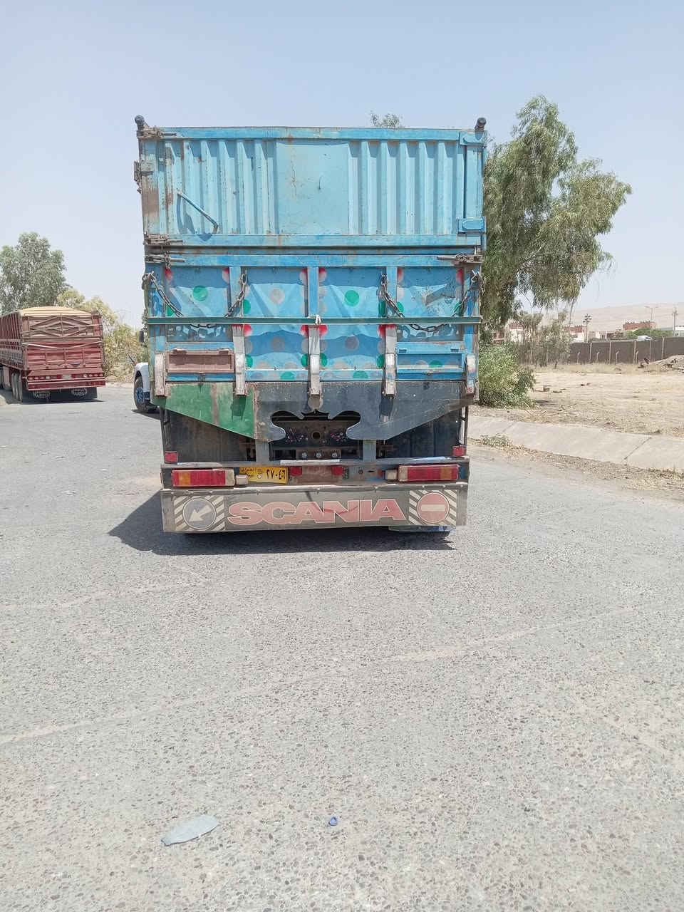 سلام عليكم مقطوره للبيع نجم وكربي ويل ٢٢ونص برينه هوا وناريه كلو شغال المكان بعاج التوصل علا الرقم ***********
