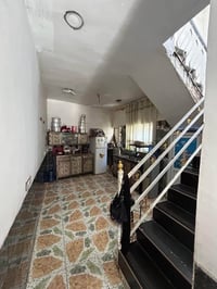 شارع أبو نزار • ١٠٠م • غرفة نوم