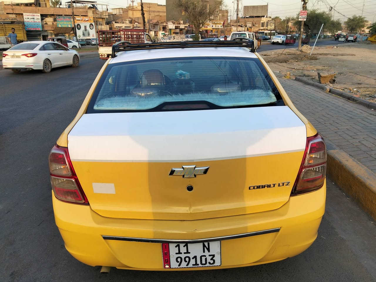 شوفرليت كوبلت موديل 2017 رقم بغداد باسمي من الشركة لحد الان  كير ومحرك بحالة ممتازة علما ان السيارة يوجد بها منظومة غاز حادثها تبديل جاملك الأيمن الامامي الكشر بحالة جيده كما موضح في الصور عنواني بغداد -الصليخ -قرب نادي الصليخ الرياضي 
هاتفي *********** أبو عبدالله 
السعر 70 ورقة وبيها مجال للطيبين
