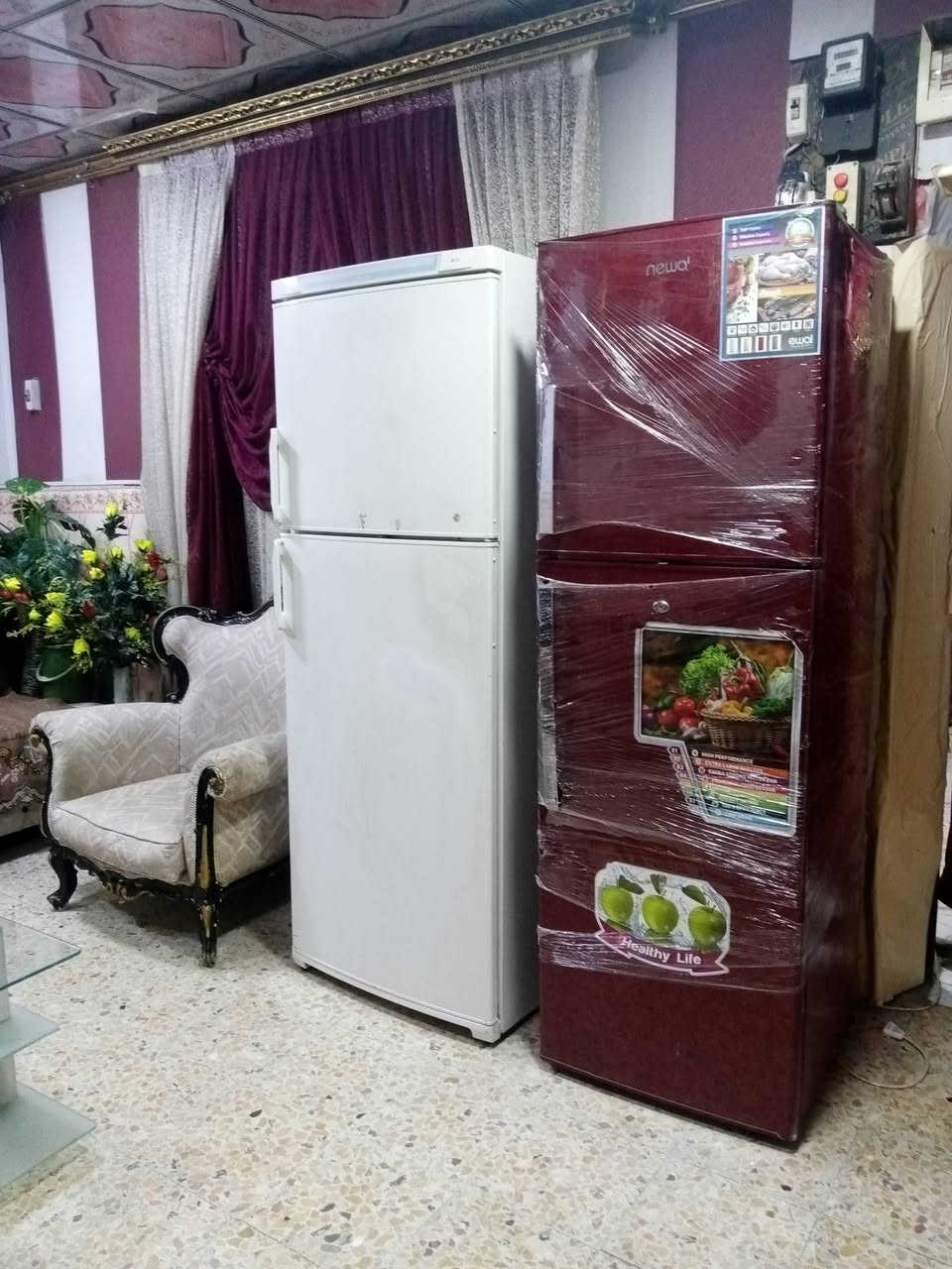 ثلااجات احجام كبيره انضاف جداا شرط الشغل ولتجميد مع ضمان الشغل مكاني الحيانيه 7783779238
