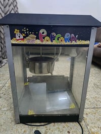 صانعة شاميه للبيع استخدام قليل جدا مكاني الشعب 07782355883