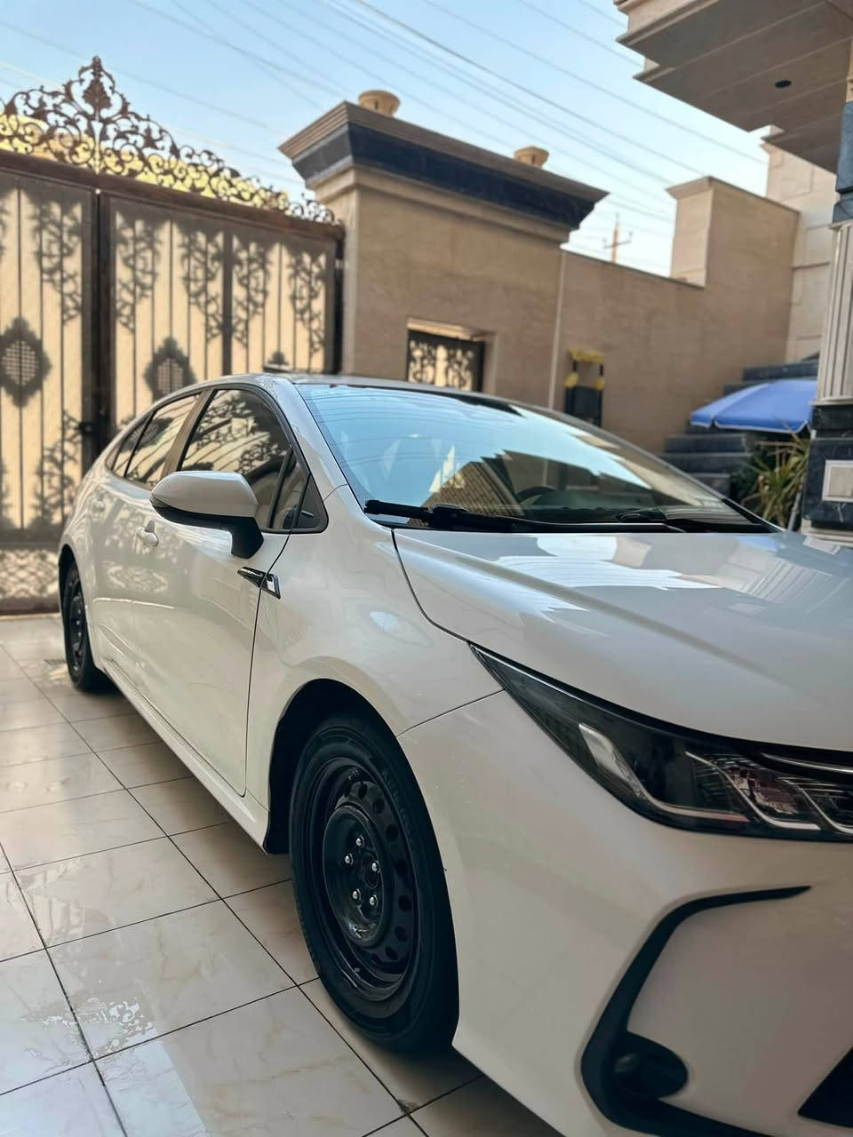 كورلا هايبرد 2024 الشكل الخليجي 

فول مواصفات محرك 1800

عداد المسافة (32) الاف 

رقم بغداد الجديد بأسمي تحويل مباشر 

كفالة عامة السيارة من الصبغ والفتح والبارد والتبديل عدا رصعة حافة الباب  شرط الفحص

السعر (  150 ) 

بغداد السيدية 

‎*********** للاتصال
