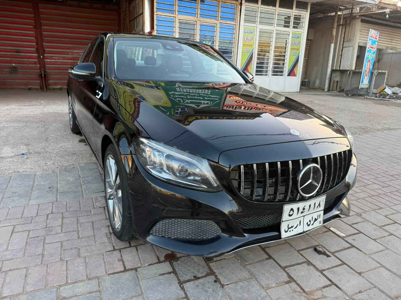 السلام عليكم
مارسدس c300 للبيع
موديل ٢٠١٧
ماشية ٦٨ الف ميل حقيقي
حادثها باب والجاملغ الخلفي عكس السايق
صور الحادث منشوره
توو ويل ، بنوراما ، مواصفات المارسدس معروفة
السياره نظيفة من محرك وكير مكفولات 
السعر 21 
الاتصال 
***********
