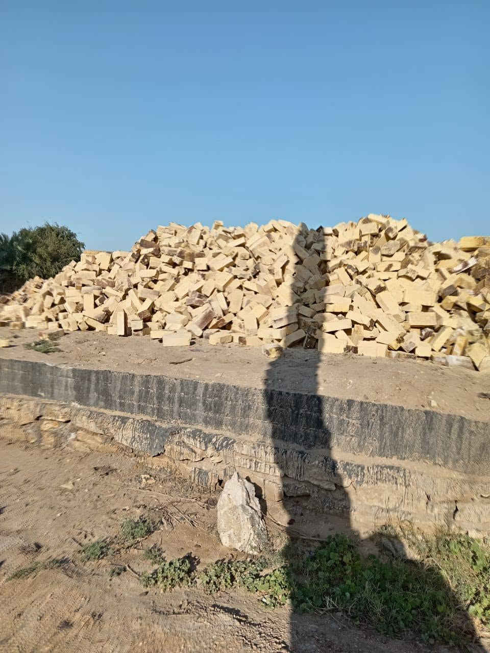 طابوك للبيع طابوكة حلوة ونظيفة لون و قالب و قوة
معامل الطابو 
***********
