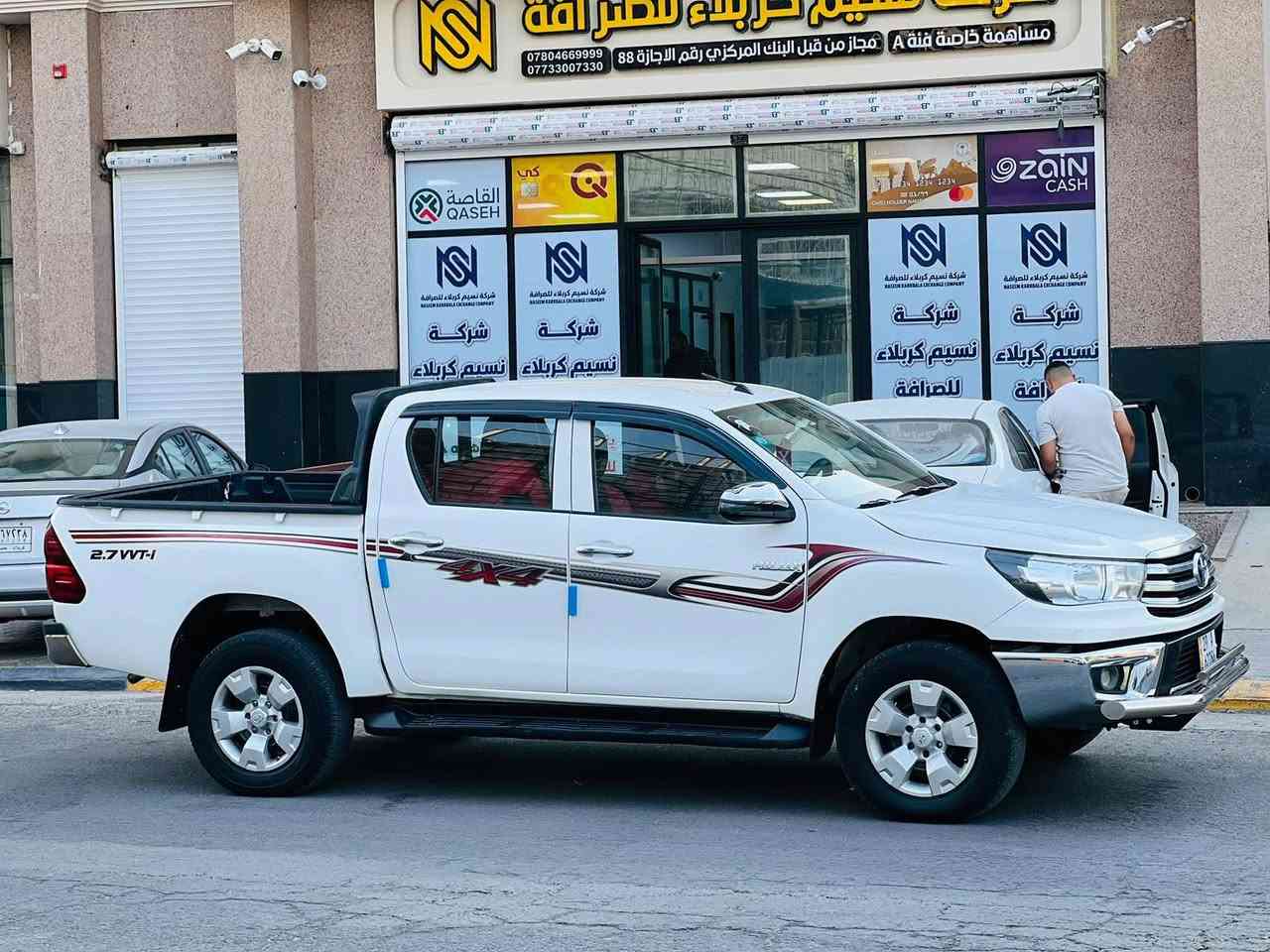 تيوته هايلوكس مديل 2018 فورويل كويتي كفاله عامه كير وتماتيك سعر  187 وبيه مجال للاستفسار الاتصال *********** كويتي مكفوله من صبغ وضربه وتبديل ولبارد كفاله عامه مواصفات تحكم ستيرن تبريد لمس شاشه كامره دواره مري كهربائي دفع 4×4 مثبت سرعه نضام يكو داخل صاج مكينه كاز مكينه وكير مكفولات حداديه جديدهه تخم تاير جديد تبريد شغال ثلج رقم واسط نكليزي سنويه لل 31مشروع وطني سياره جديده وجاهزه وأي نقص مابيهه مكان سياره كربلاء
