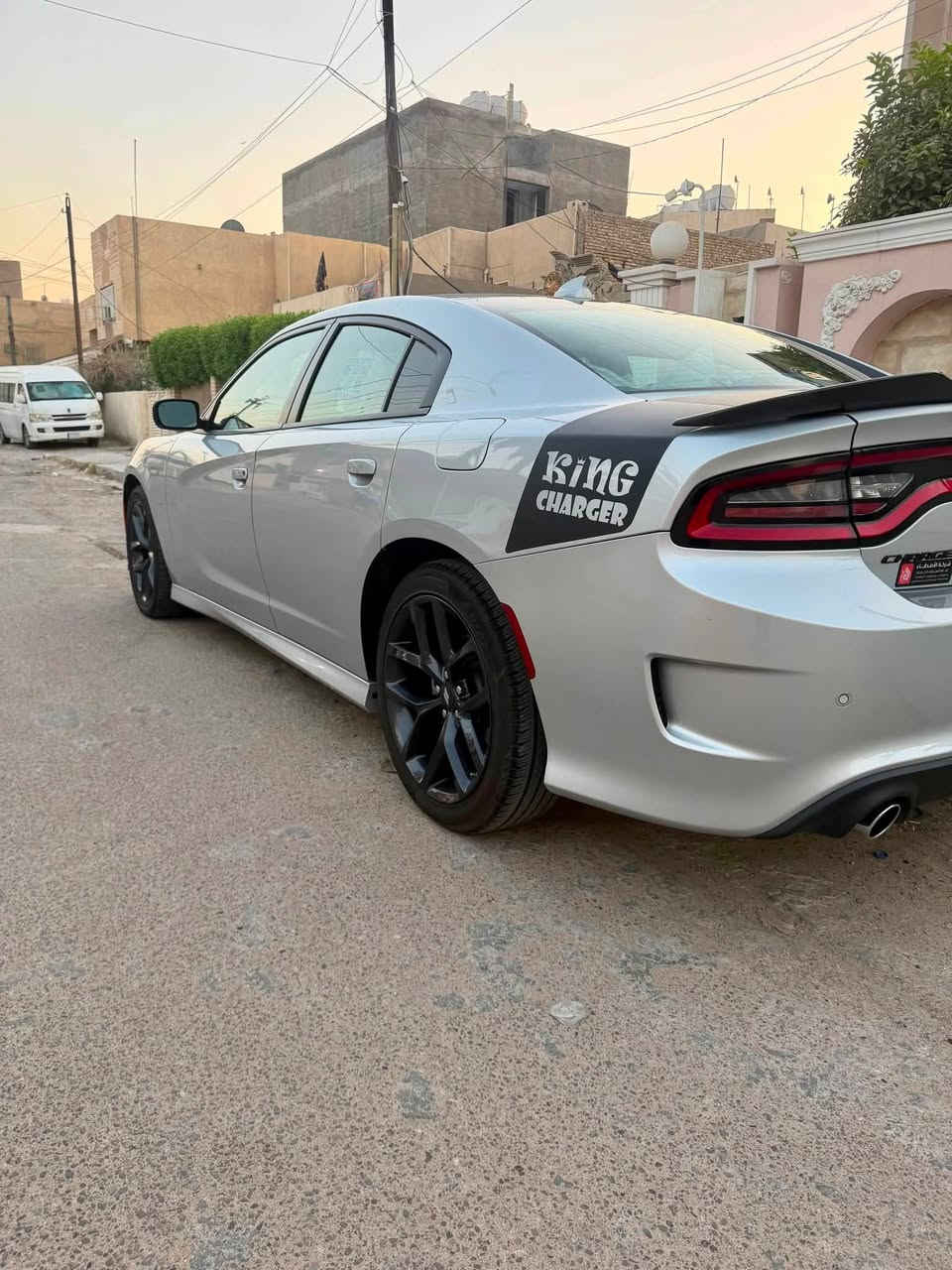 جارجر 2023  GT SUPER TRACK
الموديل :2023 . النداء الاخير. 
 
حادثه خفيف \\ طخه بل بدعاميه صور  حادث موجوده بلمنشور بدون دواخل  

(( سياره جديده بمعنى كلمه ولاكلوب مشتغل بدشبول بيه اخت زيرو ))
 على وضع شركه اي نقص مابيه من كل نواحي 

ماشيه 30  مايل  

المواصفات:؛ 
*شاشه كبيره انظمة   SRT
*كشنات حظن 
*سستم صوت الباين
*حساسات خلفيه محيطيه 
*كروز سرعه
*كشنات كهربائيه
*تشغيل عن بعد
*ويل قياس ٢٠ انج
* نظام اسبورت
دكمه سوبر تراك رياضي
*بك لايت لد شكل جديد
*بصمه دخول ذكي
*مستشعر بصمه عند خروج 
*جناح خلفي
*مكينه٣٦٠٠ سته سلندر
كاميرا خلفيه
*لايت زنون
شريط دايتونه خلفي اسود
كلوبات رام بفتحة البنيد

__________^^_________
مكانها : بغداد 
السعر  اتصل 
*********** للاستفسار
شراي يتصل 
رقم بغداد بسمي
