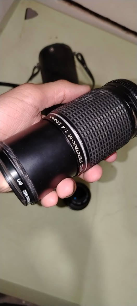 السلام عليكم عدسات كاميرا العدد 2 وحقيبة عدسات السعر 200 ألف
العدسة الصغيرة أسمها SMC Pentax-M 28mm f /2.8
والعدسة الطويله اسمها SMC Pentax-M 200mm f
للأستفسار*********** واتساب فقط أو راسلوني على الخاص المكان بغداد قريب عله الدورة
