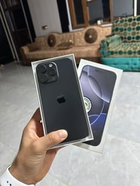 آيفون ١٦ برو ماكس • ٢٥٦ • ضمان ماستر