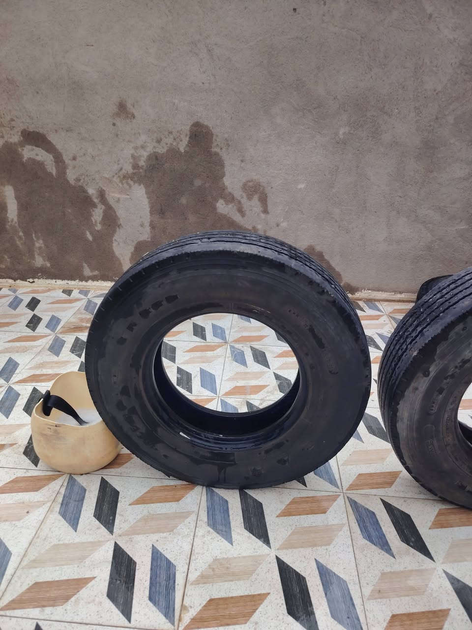 قطع غيار • تفاصيل ناقصة