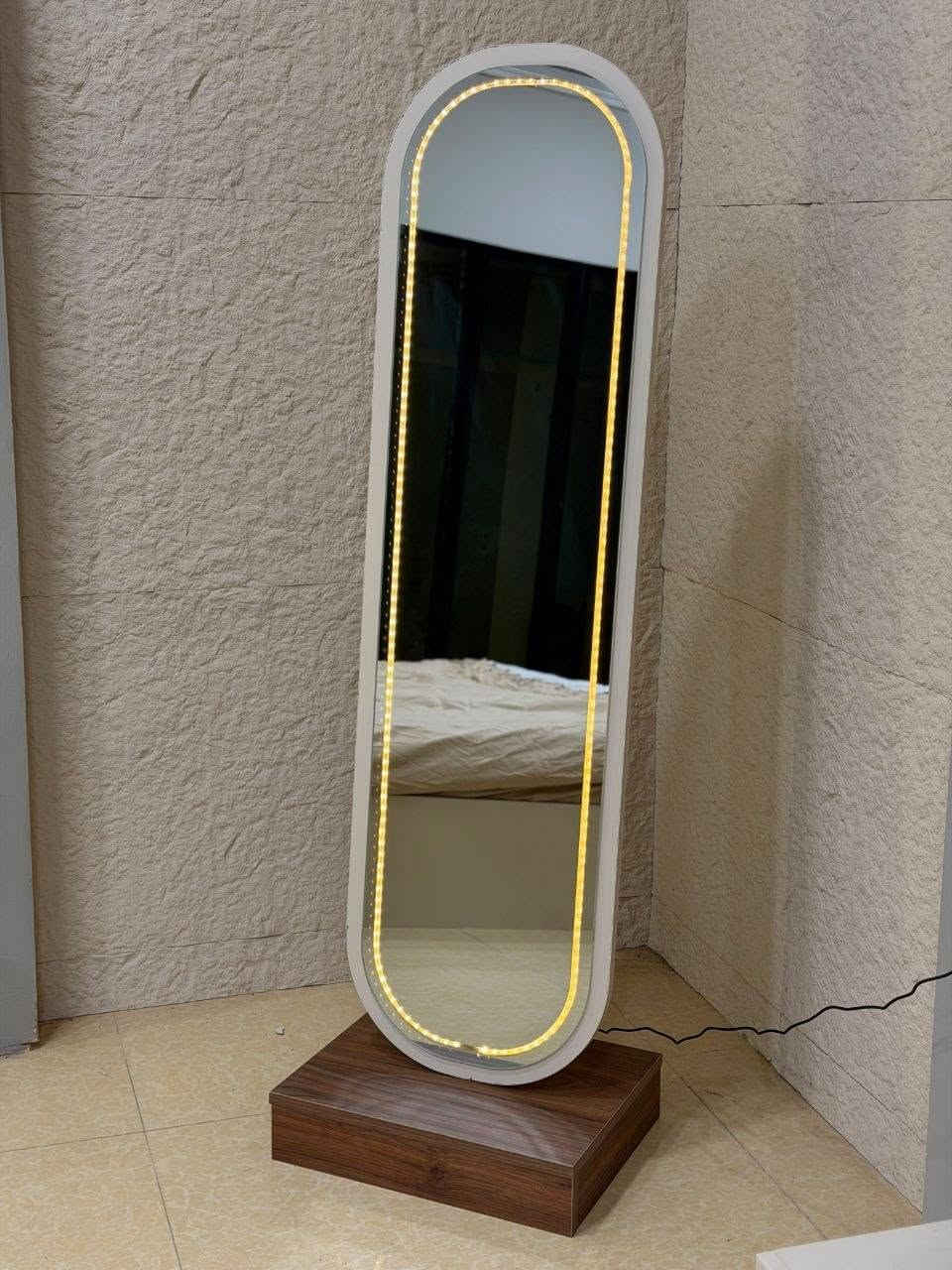 وصول غرفة نوم سكادا ابواب 10 قطع معمل اصلي درجة اولى📢
نفس الصورة بالضبط💯
برغي وجوي حديد
سرير جك خزان 
ابواب المنيوم نظام دريسنج روم
انارة ذاتية 
تقاطيع مميزة 
نرمايد هيدروليك 
سكك ثلاث مراحل  
نقوش  درجة اولى ✅
متوفرة بلونين  ✅
قياس الكنتور مع الملحق 360سم✅
ارتفاع الكنتور 220سم✅
سرير 180 *200 ✅
ارتفاع السرير 145✅ 
كومدي 50سم  ✅
ميز تواليت عرض 130سم✅ 
ارتفاع الميز تواليت 180سم✅ 
درور عرض 55سم✅ 
ارتفاع الدرور 100سم✅ 
مراة قيافة 150*40سم ✅ 
السعرمليون و700 الف 
يوجد توصيل لجميع المحافظات 
للتواصل ***********
