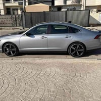 هوندا اكورد سبورت موديل 2023 هايبرد    السيارة ماشيه 65ميل   فول مواصف...