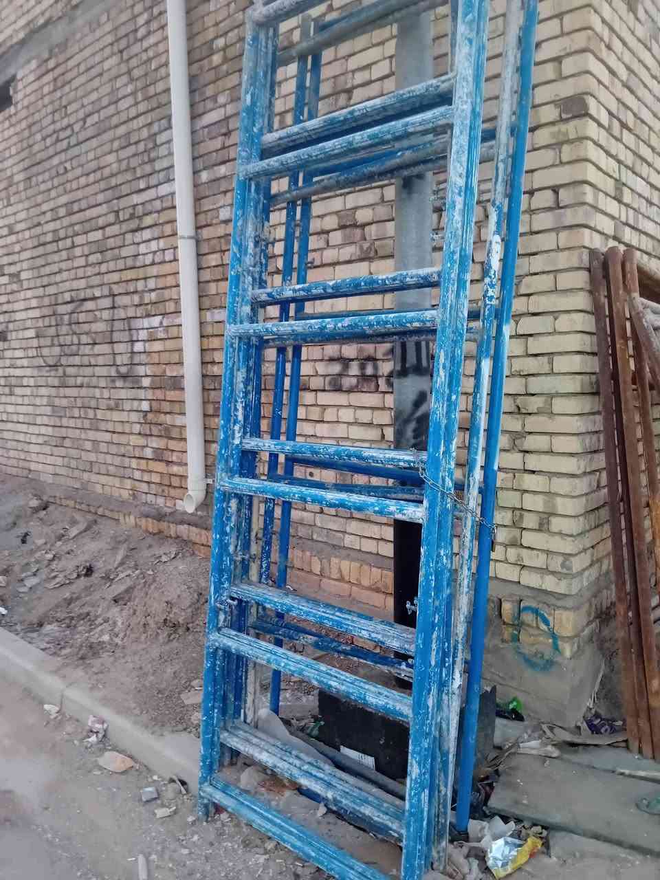 اجار اسكله عقارب دربات جك همر تاروسه صبغ عنون حي الرحمه الثانيه قرب شبكه اسيه انشائيه ***********
