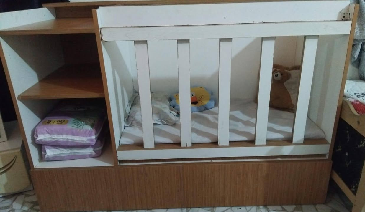 جربايه طفل
لحد عمر 3 سنوات  ووياها دوشك 
العنوان حي الجهاد وتساب  ***********
