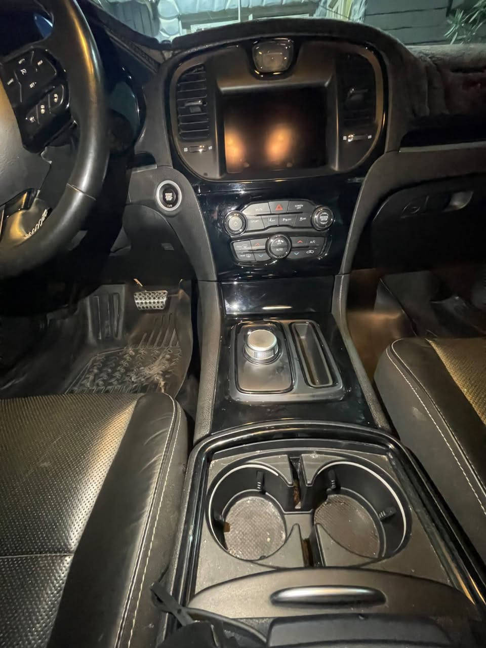 السعر 310$ او بيها مجال اوباما زراق لون مميز 2022 فول مواصفات لاخير  
خليجي مكفول ماعدا ضربه با جهة الاماميه مال دعامية باقي سيارة مكفول سيارة مغلفة نانو كامل سيارة  سيارة نقص فقط تايرات ٤ زواج رقم اربيل سنوية 2027 مع الهزة التواصل:
***********
