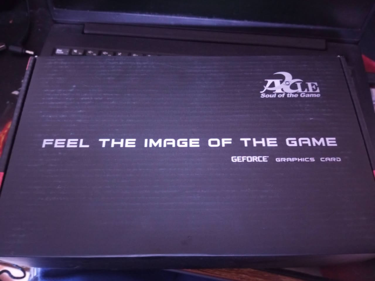 سلام عليكم 

توفر كرت شاشة 
RX580 8gb Axle (مجدد) 

تحت ضغط توصل حرارتة 70

كارت نظيف ويجي ويا ضمان فحص 

سعر كرت 100 الف مع توصيل

يوجد توصيل لجميع محافظات العراق 

مكاني ديوانية حي جزائر 

للاستفسار على الخاص
او 
الواتس اب فقط: 
***********

نص مكتوب في الصور:
- 2.10.2.0
- ng...
- %
- 60000 ms
- , avg: 55
- 00:00:27
- 1514
- 13.987 ms
- 1920 x 1080
- Off
- K 580 2048SP
- Core Profile Context 23.9.1.230821
- RX 580 2048SP
- DEV:1002-6FDF SUB:1002-831 REV:EF
- 54° C
- 3% (386 MB)
- 1141 RPM (0%)
- core: 1250 MHz - mem: 1750 MHz (7.0Gbps)
- FURMARK
- 10 2.0 build Oct 26 2025@07:47:52