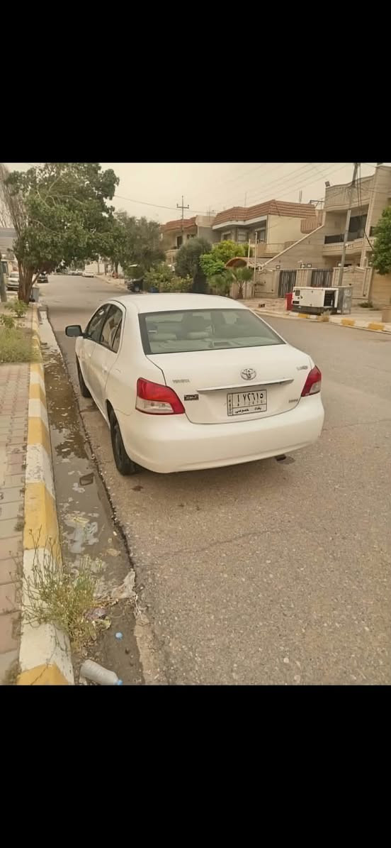 تيوتا يارس ٢٠٠٧ محرك ١٥٠٠ تبريد ثلج وي سويج تدفيه شغال كهربائيات كله شغال تخم تاير جديد سنتر لوك شاشه سياره ٥ قطع بدون دواخل شرط رقم بغداد70 وبيه مجال ***********
