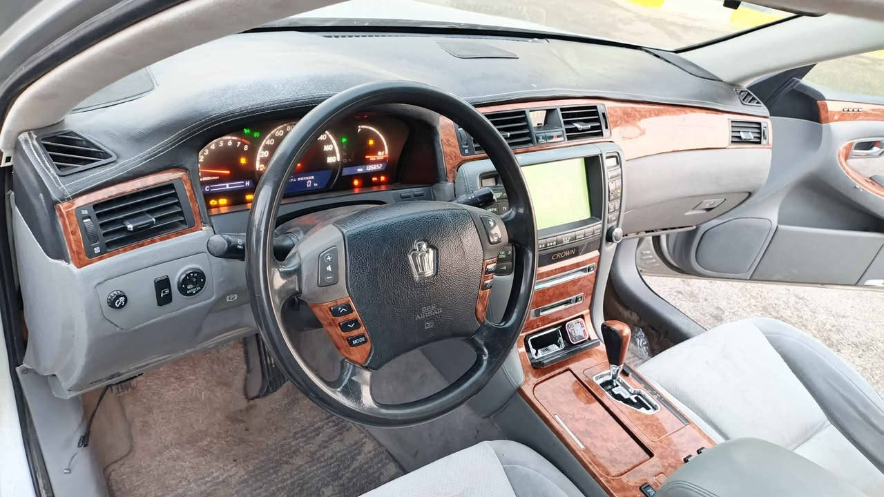 شاهینە بڕاوە 2005  182 سپۆرت 135هزار رویشتوە

تبرید شوێن خۆی کوشن خەزن کوشن کاربا 3 دوگمە

ساج زەرد کامێرە و حاسە تایە ویل رۆیاڵ  

4 کوشن سپۆرت  بەرمەجەیە  چالی نیە 

سقفی شوشە سوکا کاربای ساجی شکاوی نیە 

43 گەڵا و مجال خوار بازاڕ *********** سلێمانی السليمانية, العراق
