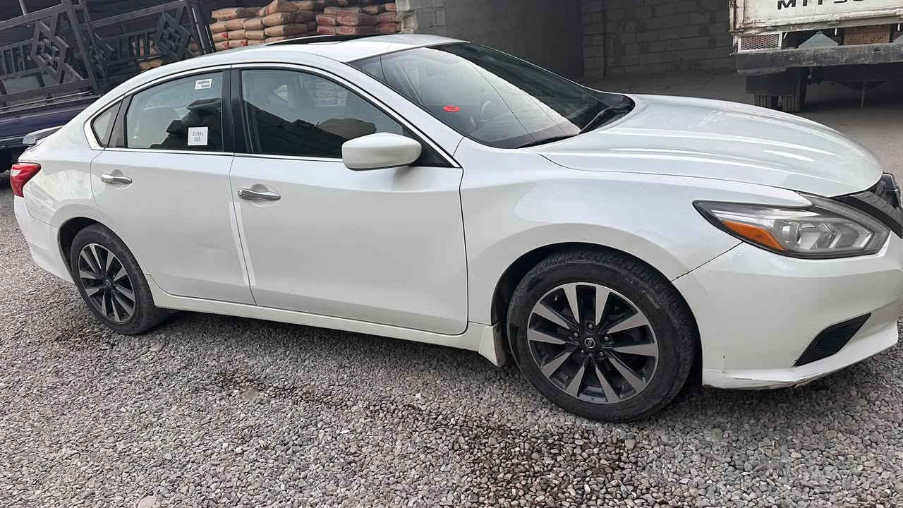 نيسان التيما ALTIMA
موديل 2017 ( كلين)
فئة +SV
بصمتين +تشغيل عن بعد
تدفئه كشنات + كشن كهربائي
كاميرا 
تبريد قطعتين 
سقف بانوراما
رادارت

مكان السيارة  ديالى _بعقوبة
***********
