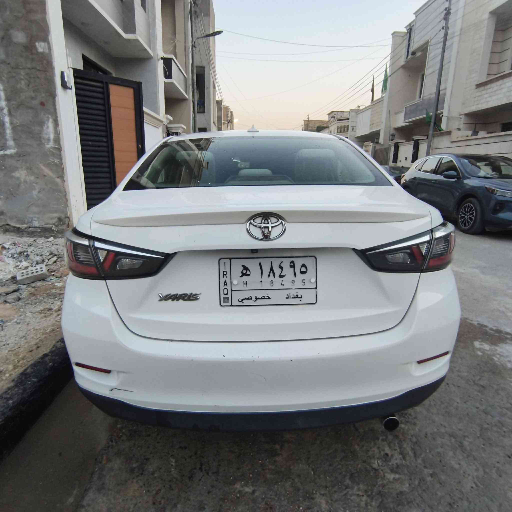 تيوتا يارس ia 2019
السعر 85 وبيها محال بسيط
وارد امريكي
بصمه 
تحكم استيرن
مثبت سرعه
شاشه 
كامره خلفيه
رادار امامي
اشاير بالمري
 كير نظام عادي واوتمكاتيك 
عادي 6 نمر
نظام سبورت
بيها نواقص رواجز وكمبريسر بي ضعف وصدرها نص عمر للاستفسار ***********
