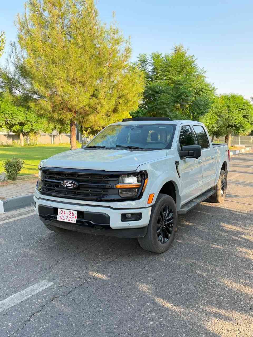 Ford f150 2024 V8
فورد F150
2024
محرك: V8
مواصفات : XLT شاشه كبيره رادار امامي وخلفي 5كامرات كشنات كهربائيه كشنات تدفيه كير طيار
جكمجه ميز بانوراما سماعات Bang & Olufsen 
ماشيه: 6miفقط
حادث السياره : 3ونص صبغ +بيها تعديل بارد بل حافه سقف
بدون دواخل وشاصي وايرباك شرط
سياره بدون رقم تترقم دهوك/اربيل/سليمانيه
مكان سياره زاخو
سعر: 305ومجال
***********
***********
