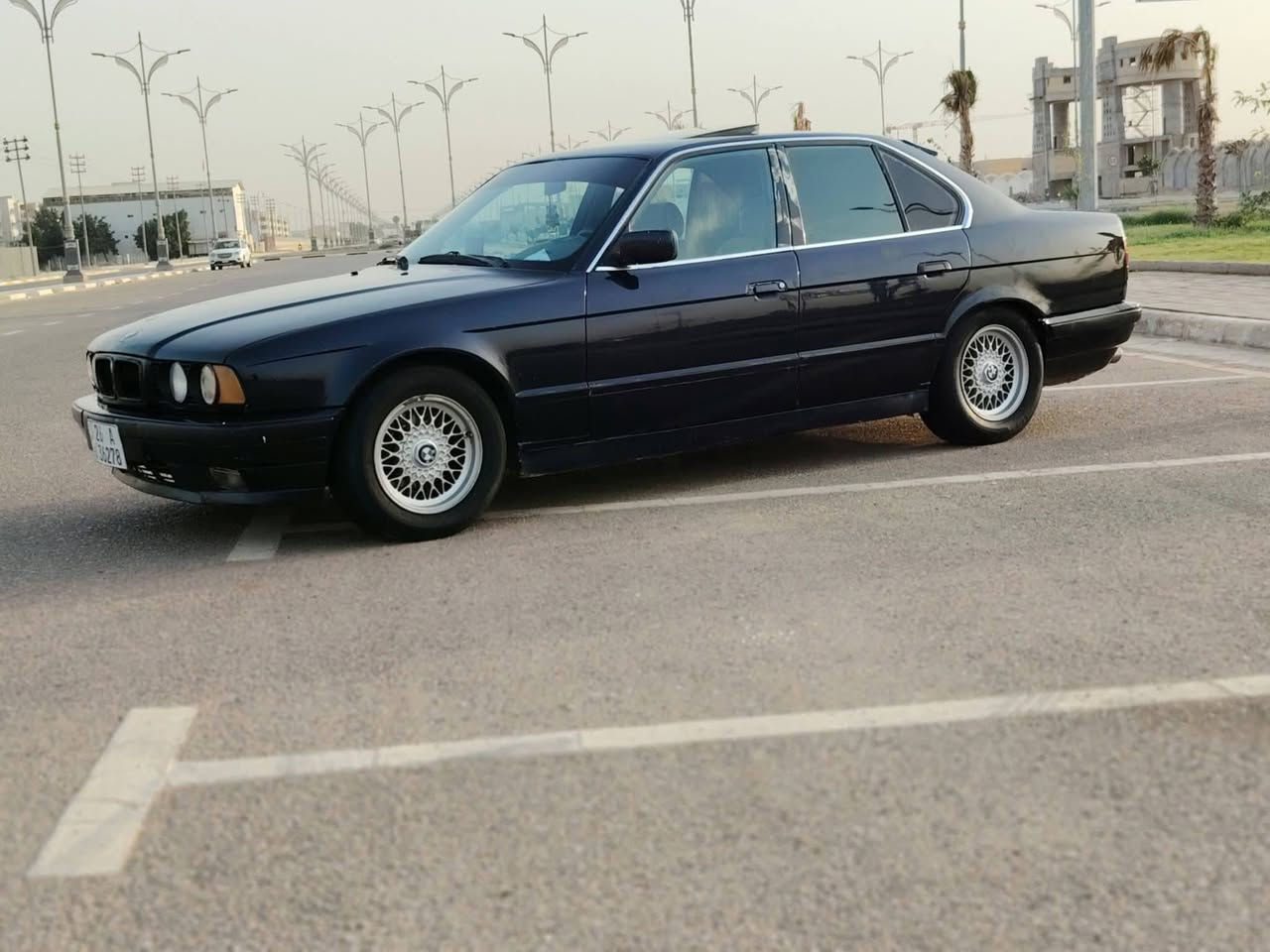 1991مسكر فانوس 525 أصل سنويه وبليته مكينه وكير حاويه شرط صار يوميه من شادهن تخم تاير جديد تبريد ثلج وي السويج منظومة راديتر جديده صدر امامي وخلفي جديد رقم إنكليزي تحويل ثاني يوم مكاني النجف السعر 48 ,, واتساب ***********
