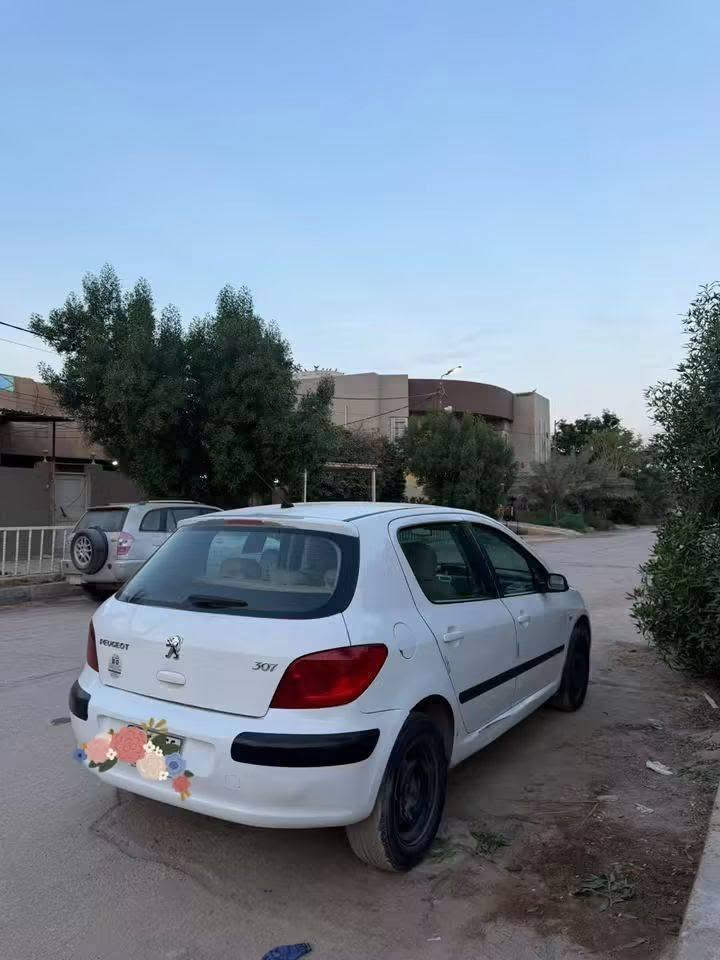 سلام عليكم
للبيع سياره بيجو فرنسي 307 
موديل 2006 رقم نجف سنويه لل2032 
السياره بإسمي 
كير مكينة خير من الله كهربائيات شغاله 
. تبريد غير شغال 
السعر 48 
للاستفسار اكثر على الرقم 
*********** 
واتساب متوفر على نفس الرقم أيضا 
الصور مرفقه مع المنشور 
شكرا جزيلا

