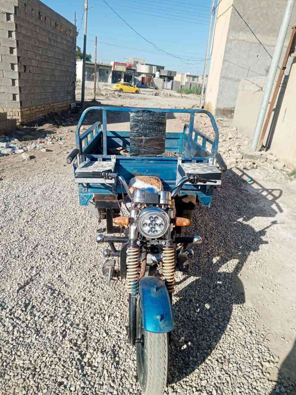 السلام عليكم ستوته للبيع موديل 14 كل نقص ما بيها عوسها بس باتري ايه العنوان كوت التواصل وهذا الرقم 
***********
