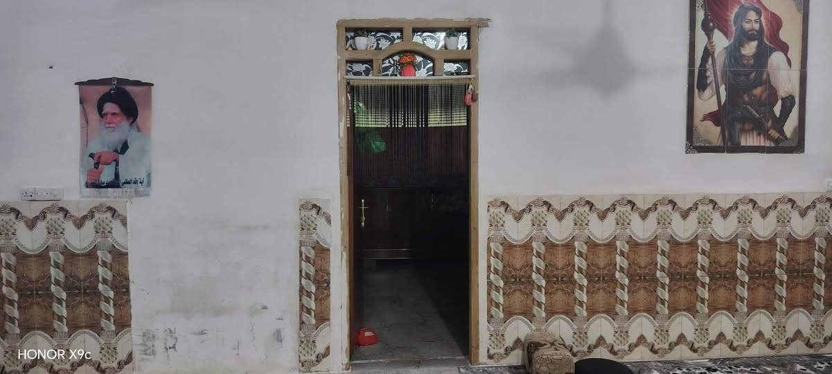 سلام وعليكم بيت مساحه 500متر جاهز لسكن لبيت زراعي قربه مدرسه الصفاة الابتدائيه قربه دور الأيتام سعر 45رقم الهاتف ***********/***********

نص مكتوب في الصور:
- HONOR X9c