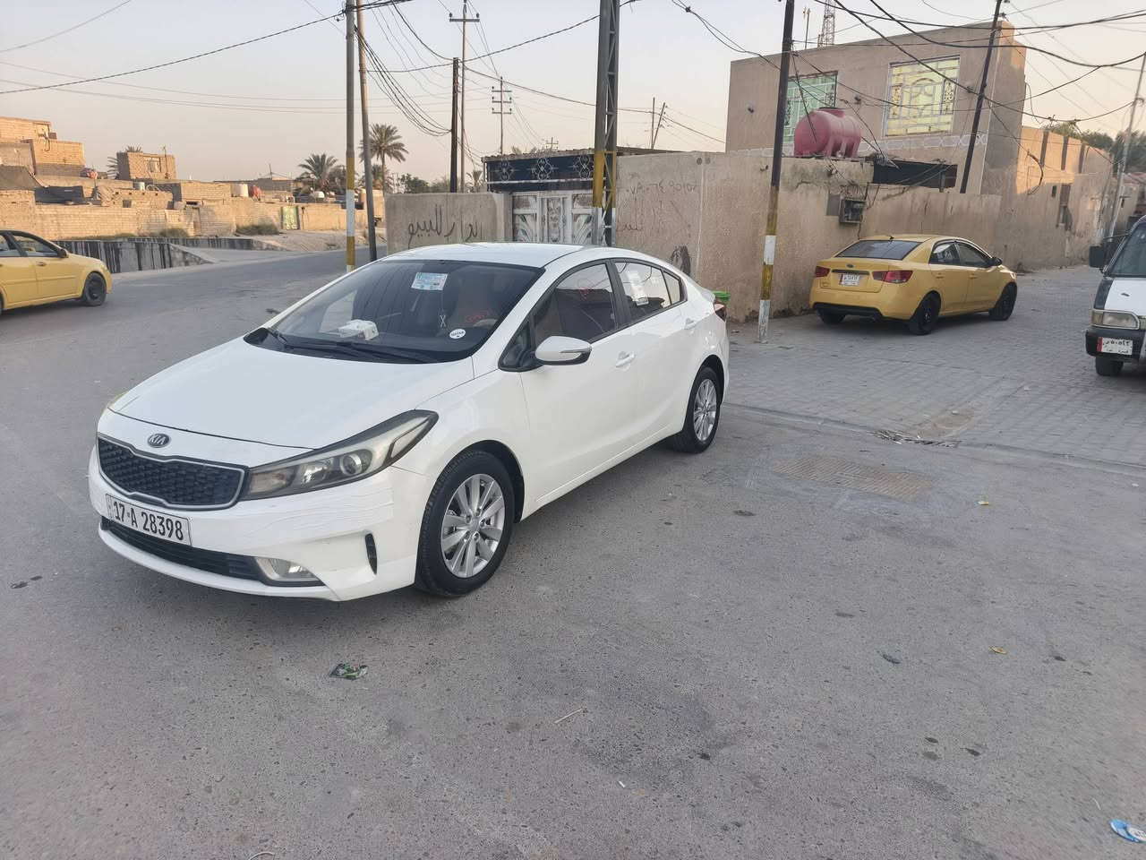 سلام عليكم
سيراتو موديل ١٧
سياره جديده
نص مواصفات
مكينه ١٦٠٠ مامفتوح بيهه برغي
تبديل جاملغ اصلي وصبغ بنيد بدون ضرر عابر تحويل مباشر رقم دولي جديد
مكان سيارة الرميثة
السعر ١١٧ وبيهه مجال ***********
