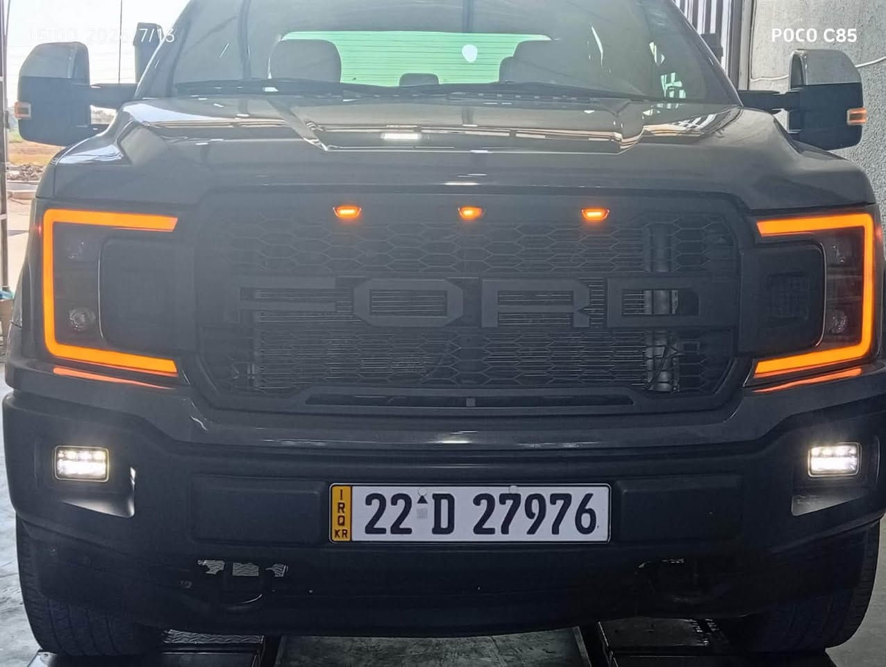 السلام عليكم فورد 2020
‏f150 /stx
محدثة بجم رابتر محرك 2700 توين تيربو اكثر محرك مرغوب بلفورد حادثة جاملغ الايمن تبديل وصبغ خشم البنيد فقط كير مكينة تبريد كله كفالة  / والسيارة بيهة سنوية تضليل جديدة وشرط التحويل والسيارة محدثة عربي والبدي مغلف 
الموصفات 
كير تعليك 10 نمر 
شاشة اعطال في الدشبول
شاشة كبيرة لمس
كامرة خلفية 
حساس خلفي 
رادار امامي 
ويل 20 
تبريد قطعتين 
وبعد بيهة مواصفات اكثر 
السعر 220 ورقة وبيهة مجال 
***********
العنوان حي سومر شارع المدارس 

@@

نص مكتوب في الصور:
- 15:00 2023.7.13 POCO C85
- 15.01.2023 17:13 POCO C85