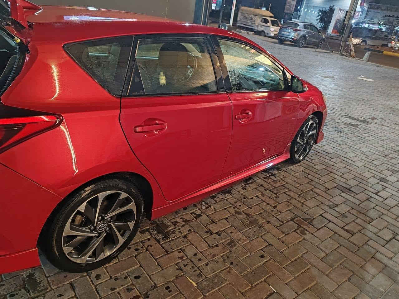 للبيع كورلا im موديل 2018 محرك 2000 وراد امريكي بدون ايرباك صور حادثه موجود مكينة كير تبريد كله تماام  ب اسمي سعره 103 وبيه مجال بغداد شارع فلسطين  ***********
