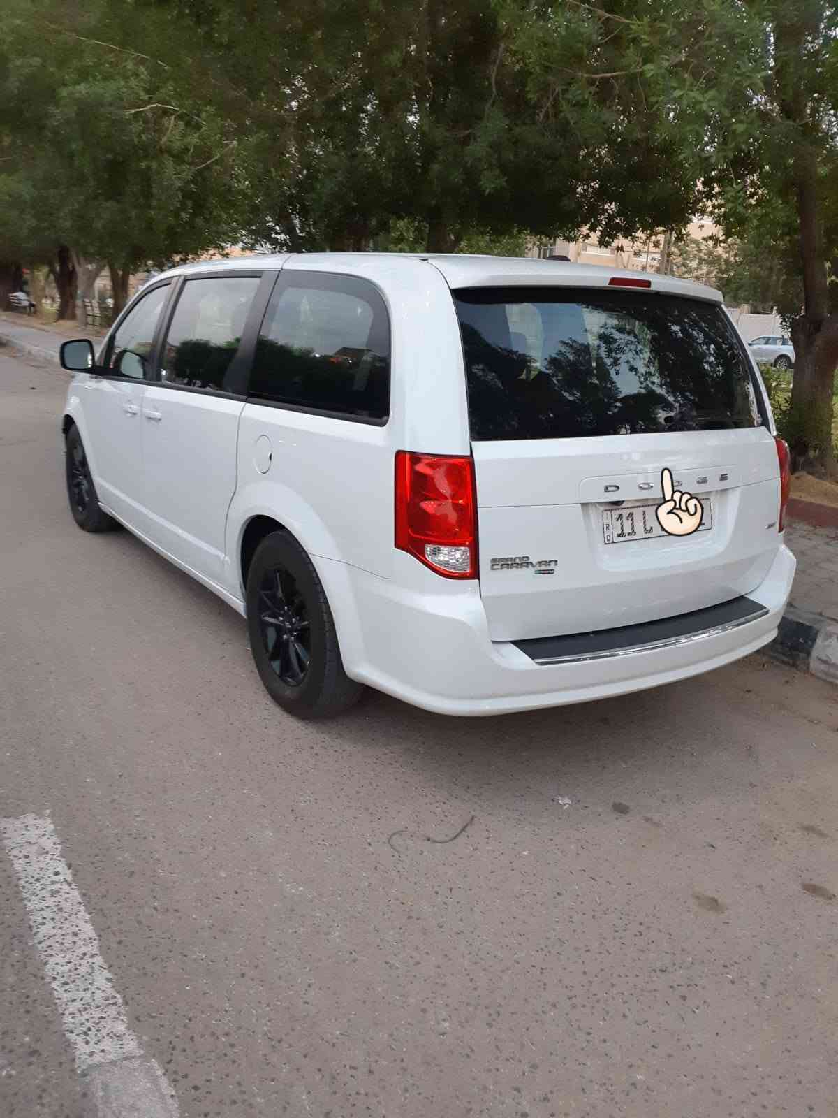 السلام عليكم  .. دوج كراند كرفان موديل ٢٠٢٠ GT فول رقم بغداد بأسمي السعر ١٧٥$ آتصال  ***********  كربلاء ..
