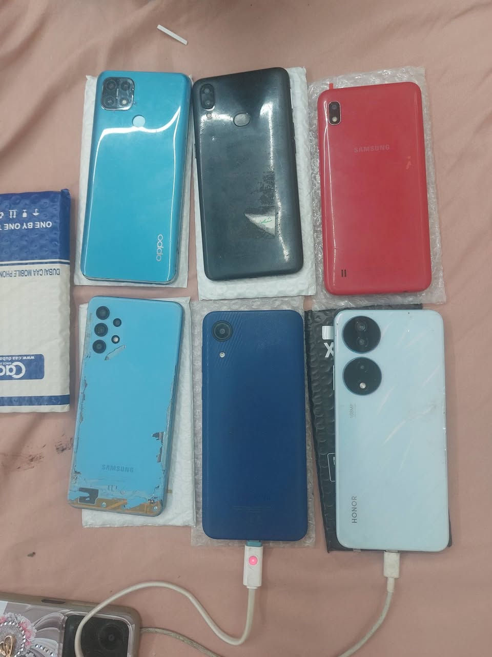 0777491312
