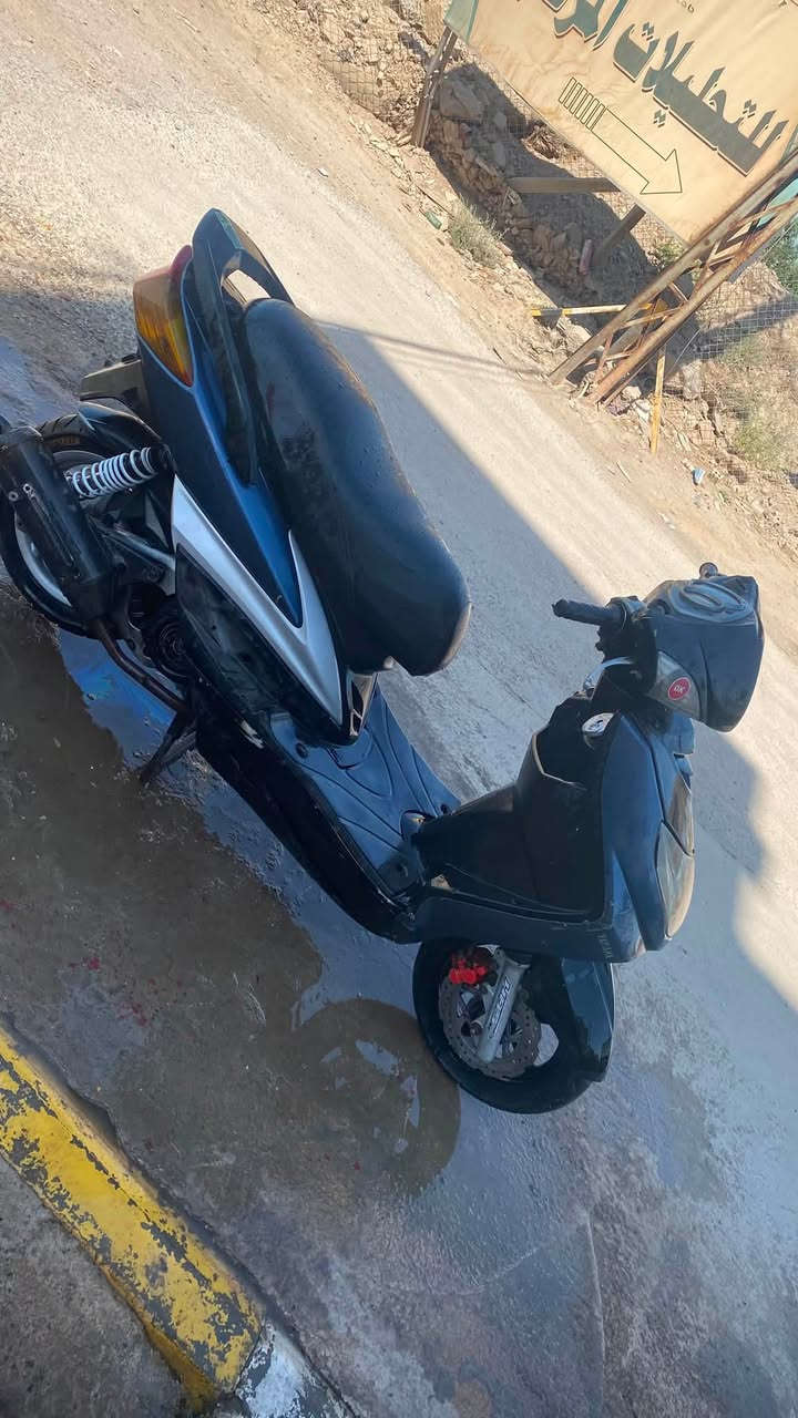 سكنس فحل كابريتر  نكره سلف وهندر شلعه ومعدل خير من الله نقصها حلقه قفل جنطه ودشبول واكف كهربائيات هورن اشاير لايت بك لايت كله شغال تاخذها من باب البيت ٤٢٥ وبيها مجال  مكاني جزيره بغداد السياحيه ***********
