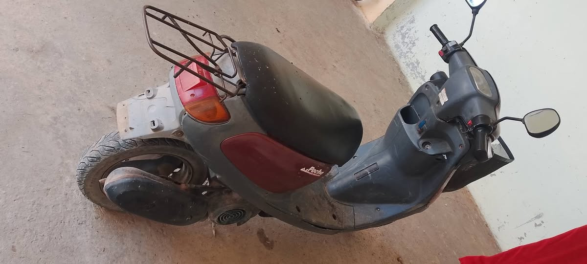 ماطور دمعه نفخ شاصي ما مكسور شرط هندر واحد صوت المحرك ناعم الموش الراي لا يخابر بلا زحمه سعر275 وبمجال للشرايه فقط*********** فقط واتساب
