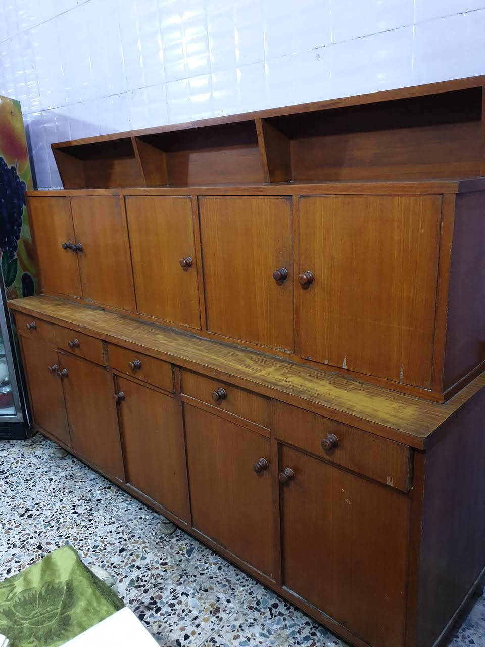 اخشاب صاج اصلي نظيفه مستعجل على البيع السعر اخو البلاش الي تفيده ***********
