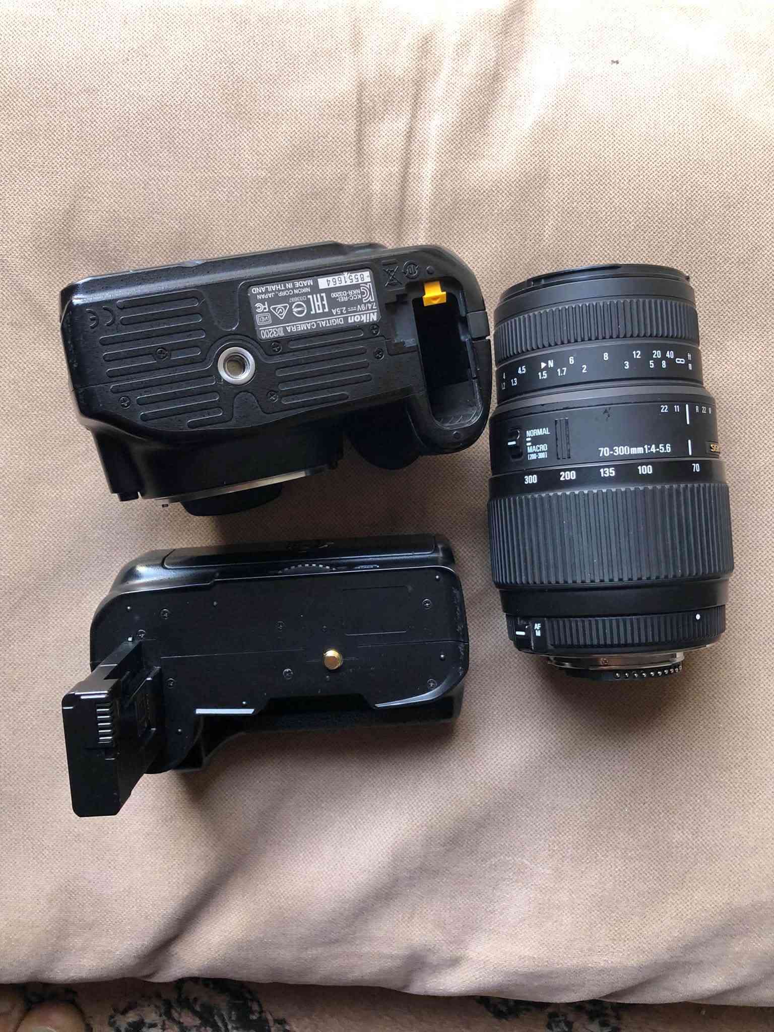 نيكون D3200 • فول نظافه • بدون بطارية