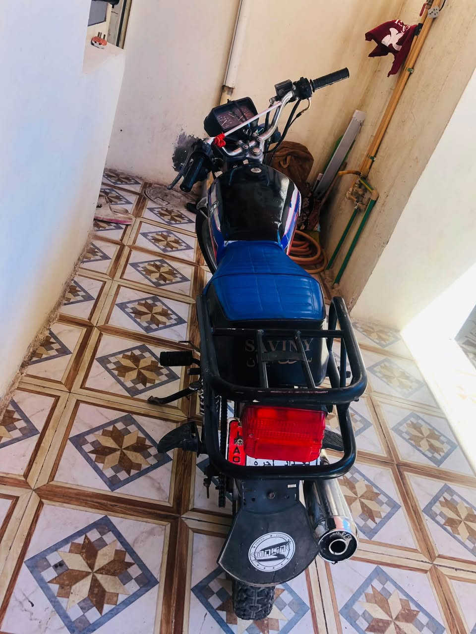 سلام عليكم دراجه سيفان اوراق بي للبيع نظيف كلش بي خيط تبخير مايئثر سعره 325 بي مجال حك جيه***********
