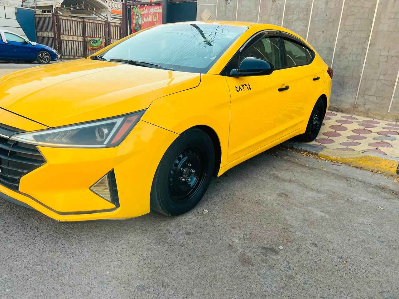 السلام عليكم
الانترا للبيع تكسي 

موديل 2019 

رقم بغداد دولي 

بسمي شخصياا 

حادثها فقط بنيد وجاملغ  

كير مكينه شرط 

تبريد ثلج 

صبغ اولى

صدر امامي خلفي جديد 

تخم تاير جواها جديد 

مدوشمه ارضيه وكشنات 

مكان السياره بغداد العبيدي  

للاستفسار ‭***********‬ تصل وبيك خير وتدلل
