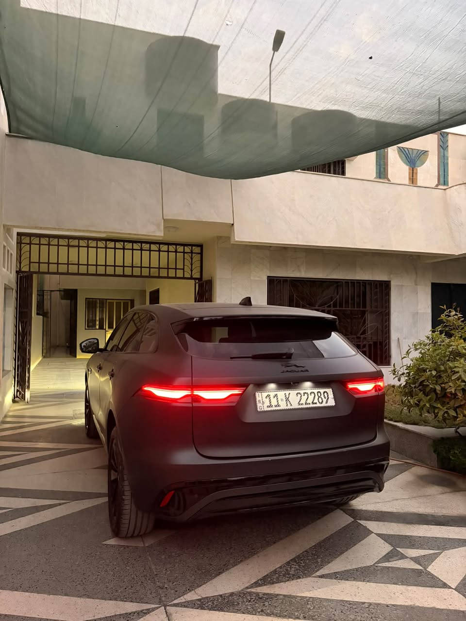 جاكور ٢٠٢٤ F-PACE R Dynamic S
وارد امريكي كلين ماشية ٤٩ 
مغلفة ppf طافي ضمان ١٠ سنوات 
داتا شو ، كشافات دعامية امامية ، بانوراما 
٤ سلندر توربو 
تخم تاير دانلوب ياباني اصلي 
سيارة بحالة فوق الممتازة 

للتواصل *********** وتس اب 
السعر ٤٢٠ ورقة ( ٤٢٠٠٠$ )
