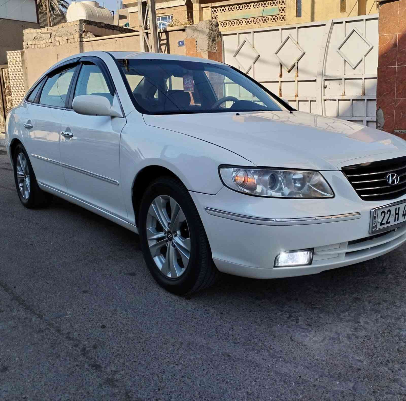 هونداي ازيرا 2007 خليجي لمتد فول مواصفات سلايت دروف مكينة 3000كشنات كهرباء بردة خلفية مصبوغة عام مكفولة من الضربة والكص فقط طخه بسيطة جاملغ خلفي ايسر كير شادله كير ومكينة حاوية بدون تبريد حداديه تخم تاير كله جاهزه رقم اربيل دولي بأسمي مكان السياره بغداد الرصافة سعره ٧٩ ورقه وبيه مجال بسيط الرقم ***********
