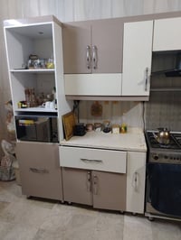 مطبخ مستخدم • داخل MDF • ابواب HDF