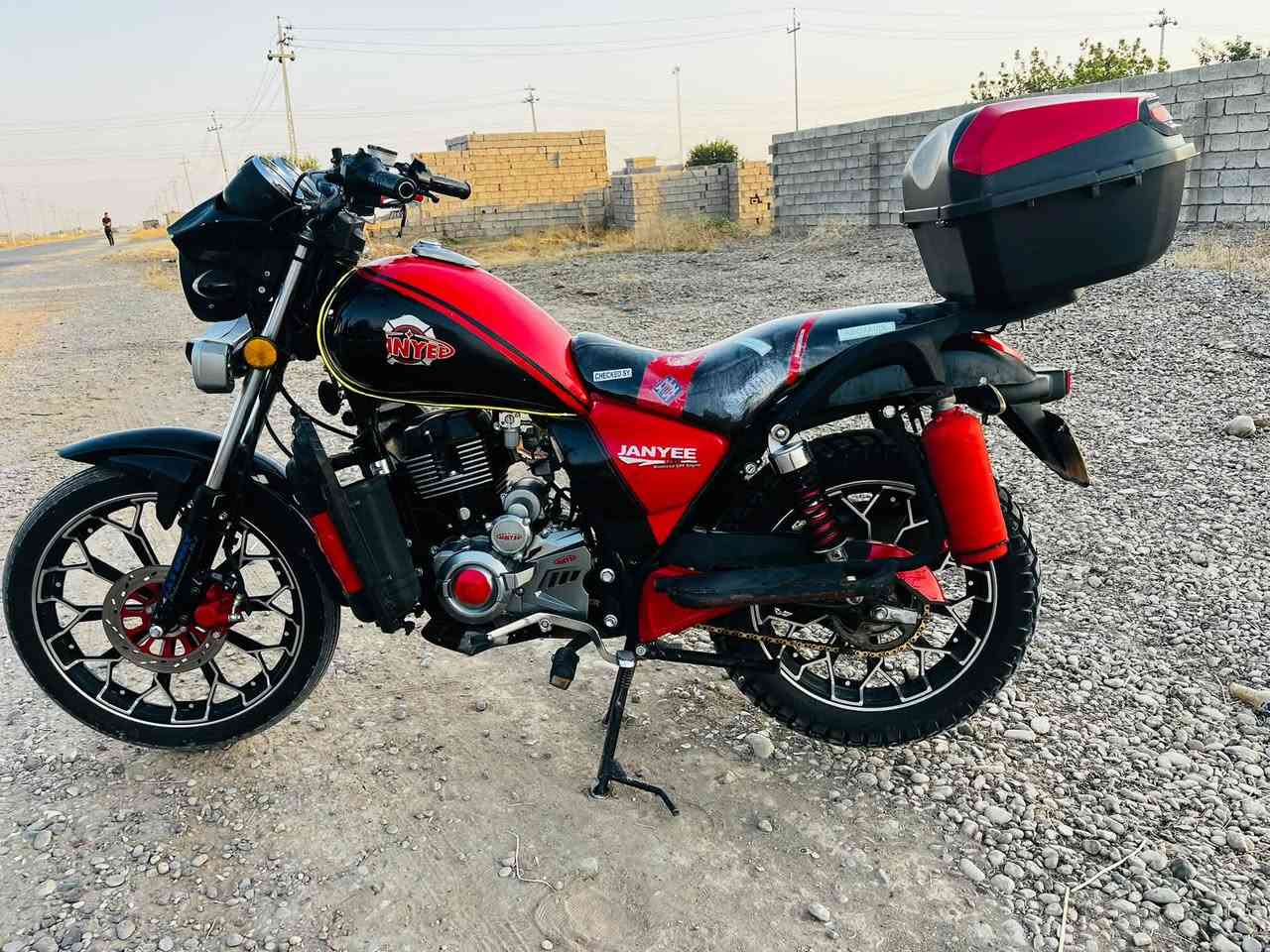 السلام عليكم   للبيع.  👈  ويرهم مراوس                                           موطور 🛵هايوشه أررنب (جني) 2023☑️ محرك كبس ما مفتوح شرط 🕢 باب اول وزن ثقيل / احله من الصوره شرط 📸سلف كهربائيات كلو شرط ✔️***********📞
مكان الدراجه الزاب
