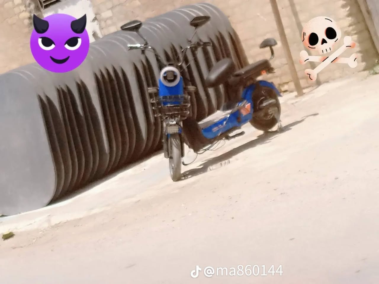 دراجه شحن • حجم ١٤ • بطاريات شغاله