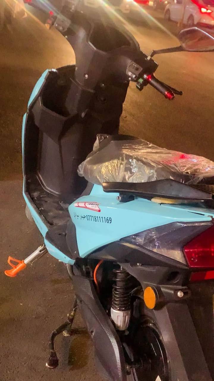 في بغداد فقط
دراجه سكنس لون سمائي مكفوله كفالة عامه👇🏻
ملف 2000
سرعه 80 حقيقي
نظام البك
نظام تثبيت سرعه
دبل اشاره
عالي ناصي رماش
مرايات جانبيه جدد 
بصمتين تشغيل عن بعد
كارت تشغيل
سويج تشغيل
للتواصل ***********
سعر 750 وبيها مجال قليل
