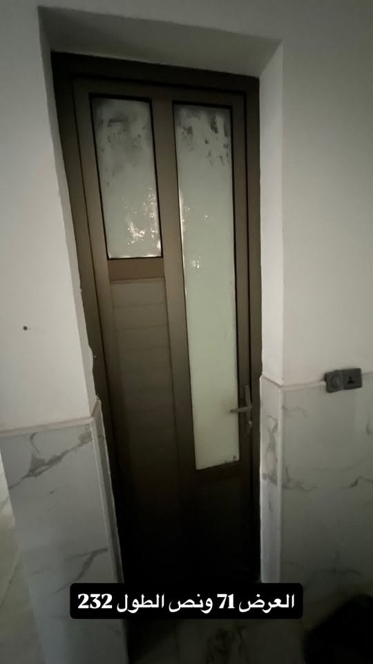 بيبان المنيوم عدد 3 ++باب غرفه تركي كلهن للبيع  استخدام قليل كلششش نضيفات جدآ والشباك فقط السلايت بدون اطار سعر مناسبب كلششش مستعجل علئ بيعتهن مكان بغداد ابو غريب ***********متوفر واتساب
